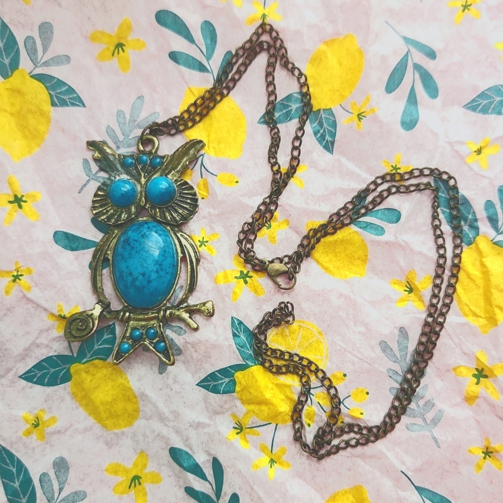 Vintage Owl Turquoise Necklace